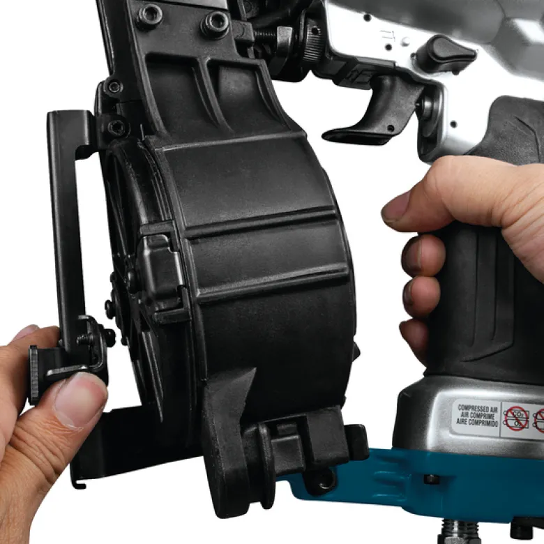 Makita AN454 Takpappspistol