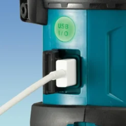 Makita DMR056 Lampa 18V med Radio, Bluetooth och DAB+