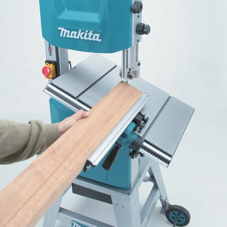 Makita LB1200F Bandsåg 900W