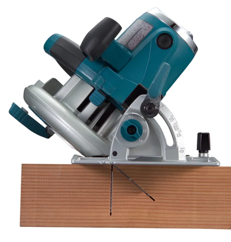Makita 5008MGJ Cirkelsåg 210 mm