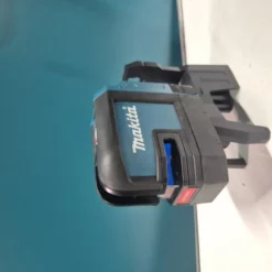 Makita SK106DZ Kryss- och punktlaser 12V (demomaskin) + laddpaket-på-köpet