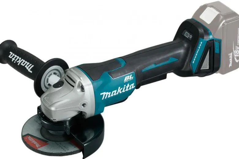 Makita Stora byggmästarpaketet(20 st maskiner+radio+lampa+väskor).